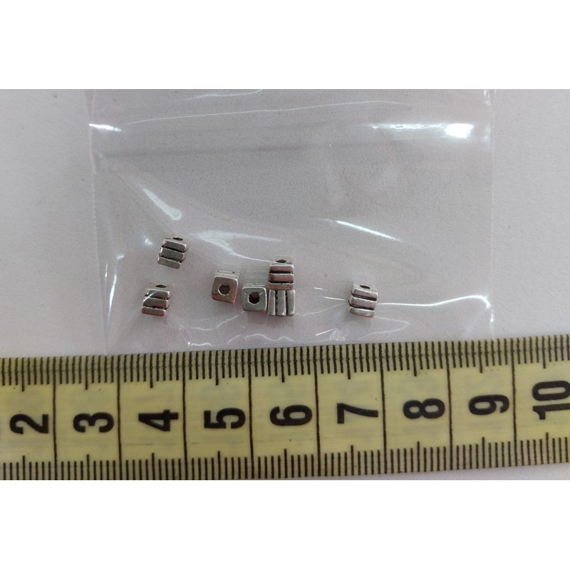 Separadores metálicos