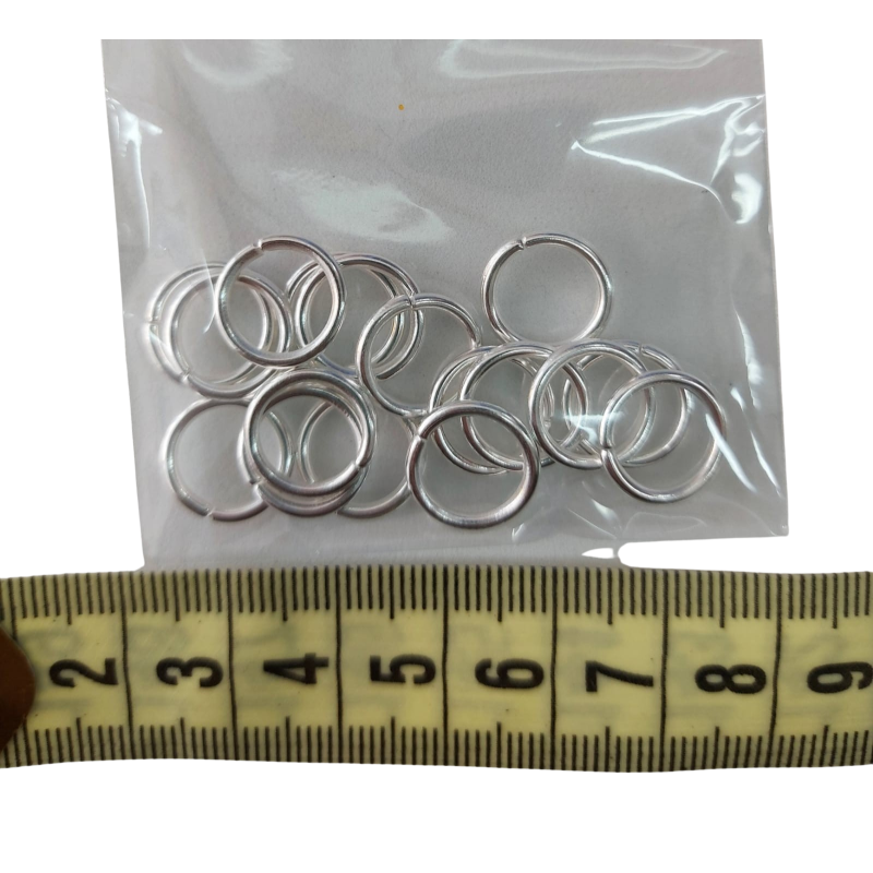 Argollas metálicas plateadas